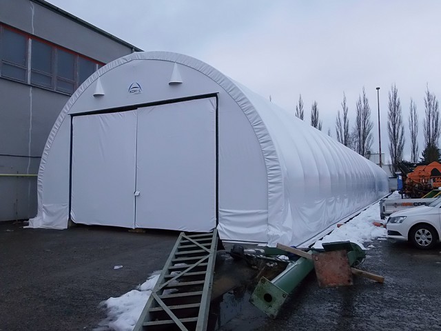 Nové textilné opláštenie v Jindřichovom Hradci